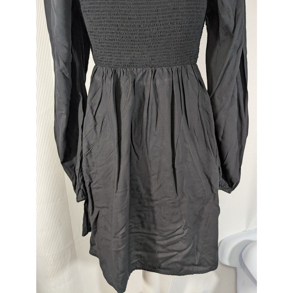 OLD NAVY! BLACK DRAPEY, FLOWING RUCHED BODICE LONG POUF SLEEVE DRESS! SZ M - Picture 7 of 10